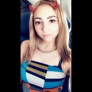 Meet your Posher, Sasha